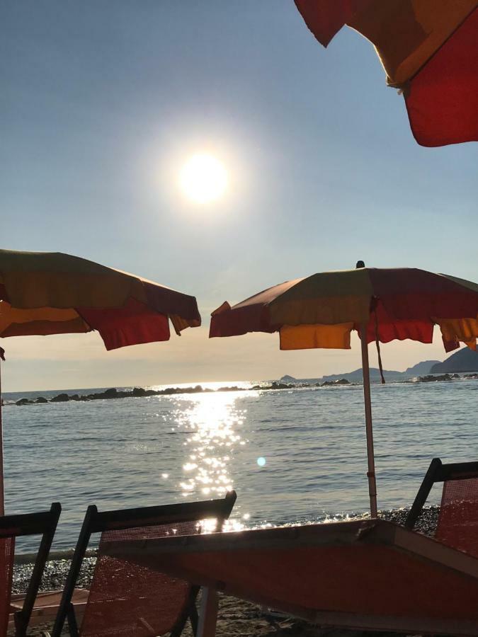 Villa Ancora Bilocale à Marina di Massa Extérieur photo